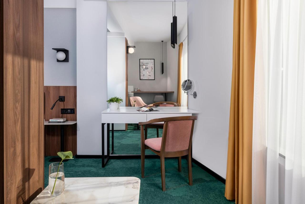 Hotel Tim'S Скопье Экстерьер фото